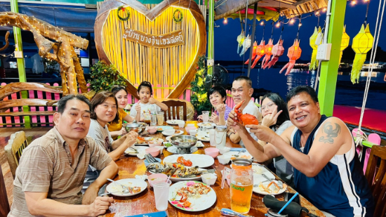 Photo album รวมความชิลสนุกและความสุข บ้านบางชัน โฮมสเตย์ หมู่บ้านไร้แผ่นดิน